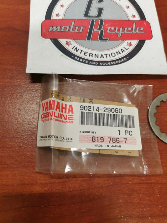 NOS Yamaha VK540 VT480 VX500 VX600 PZ480 PZ50 CLAW WASHER 90214-29060-00 Y100