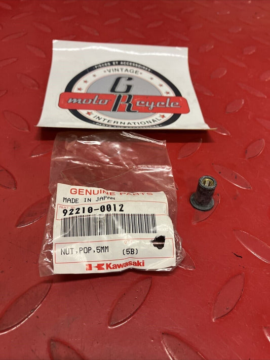 NOS KAWASAKI KVF650 KVF700 POP NUT 5MM 92210-0012 K15