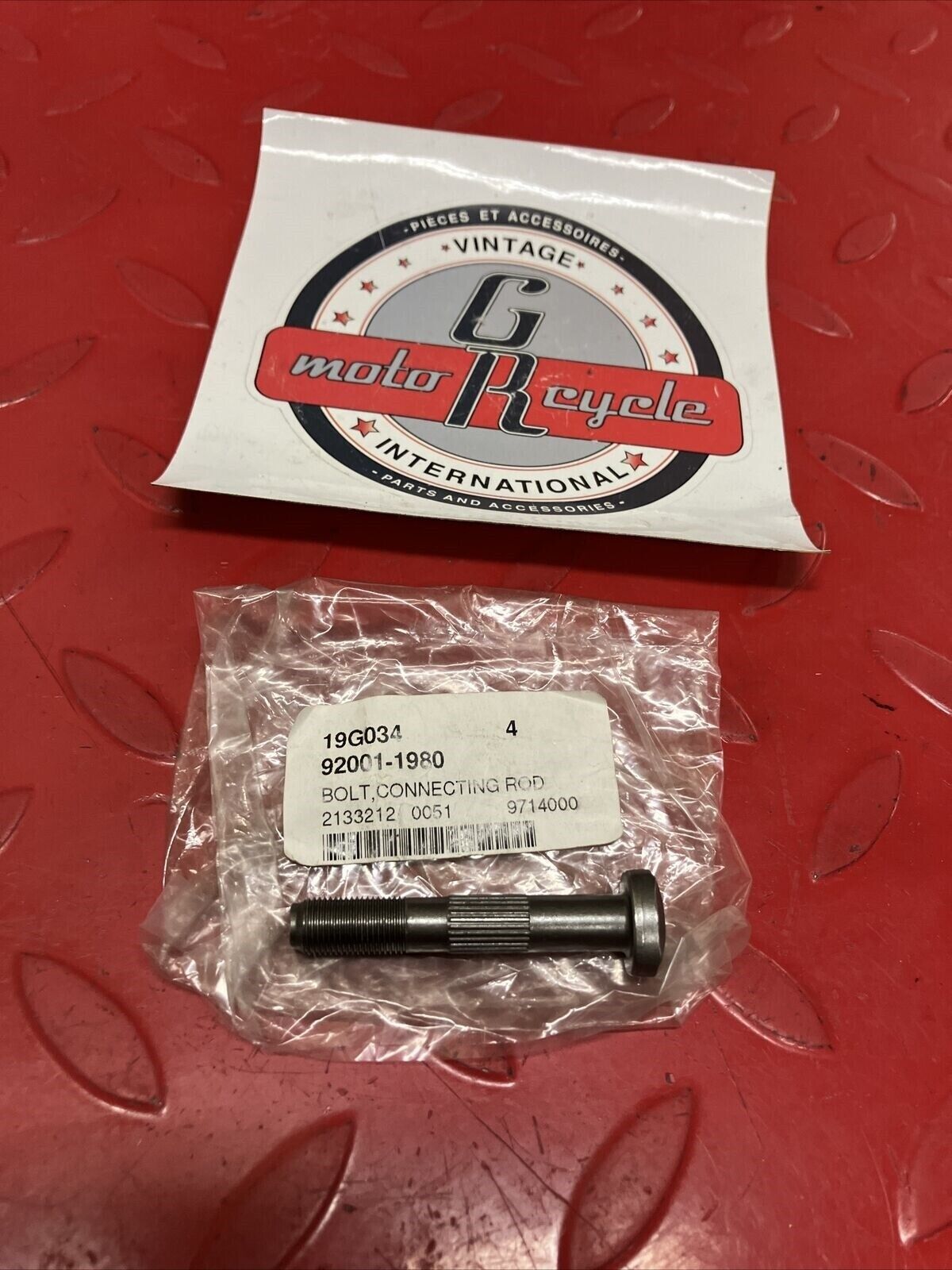 NOS KAWASAKI CONNECTING ROD BOLT 92001-1980 K13