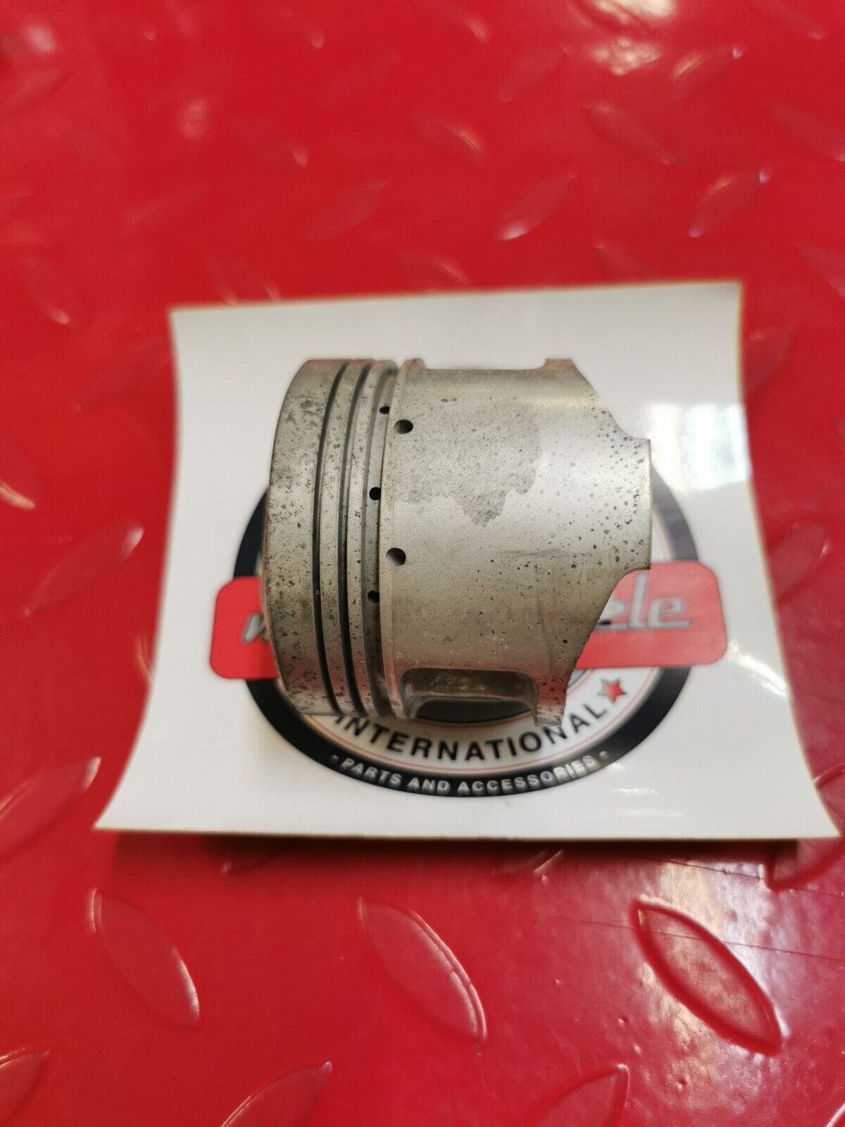 NOS Yamaha FJ600 YX600 FZ600 PISTON 2 O/S 0.50 49A-11636-00-00 Y19