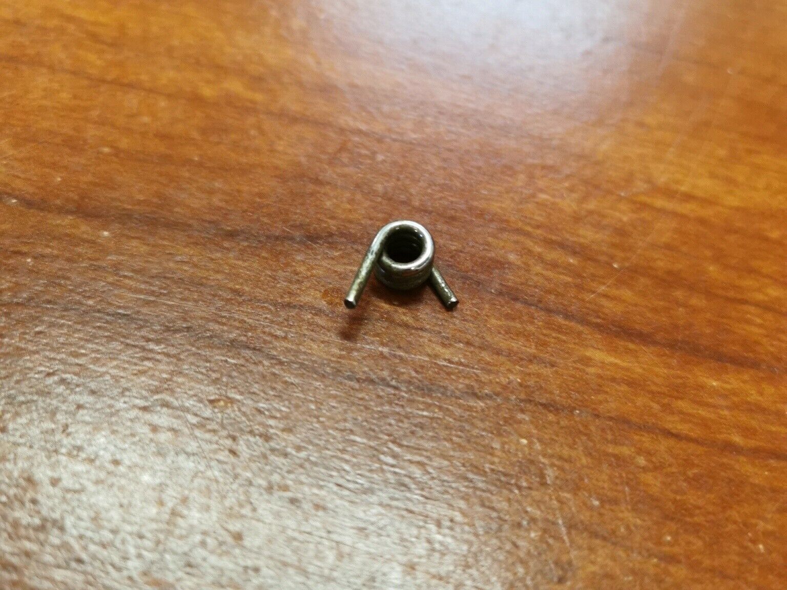 NOS Honda CL450 CB450 SL350 CB750 SPRING FUEL FILLER CAP CHECK 17515-300-300 H32