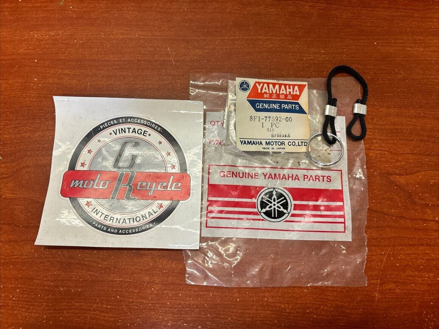 NOS Yamaha EC540 ET340 HITCH BRACKET 8F1-77592-00-00 Y180