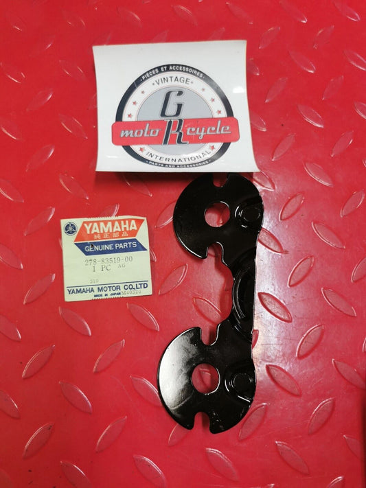 NOS YAMAHA R5 DS7 1970 1971 1972 BRACKET METER 278-83519-00-00 Y29