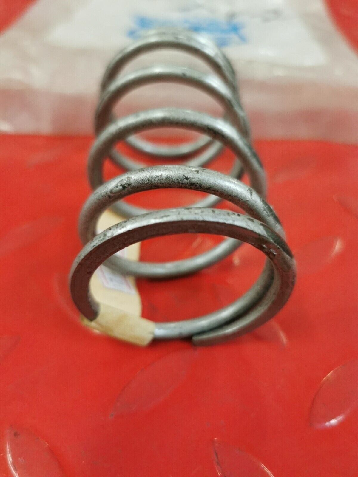 NOS Comet New Clutch Spring 204818 J12