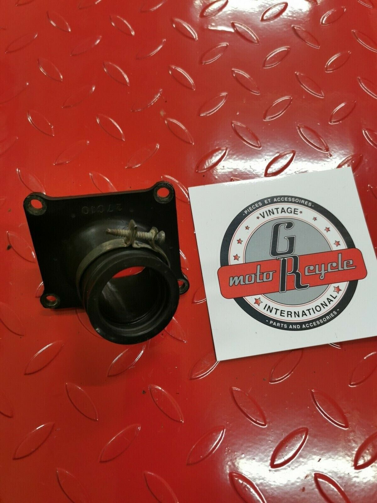 Suzuki RM125 1991 intake manifold carburetor boot joint insulator pipe 1990