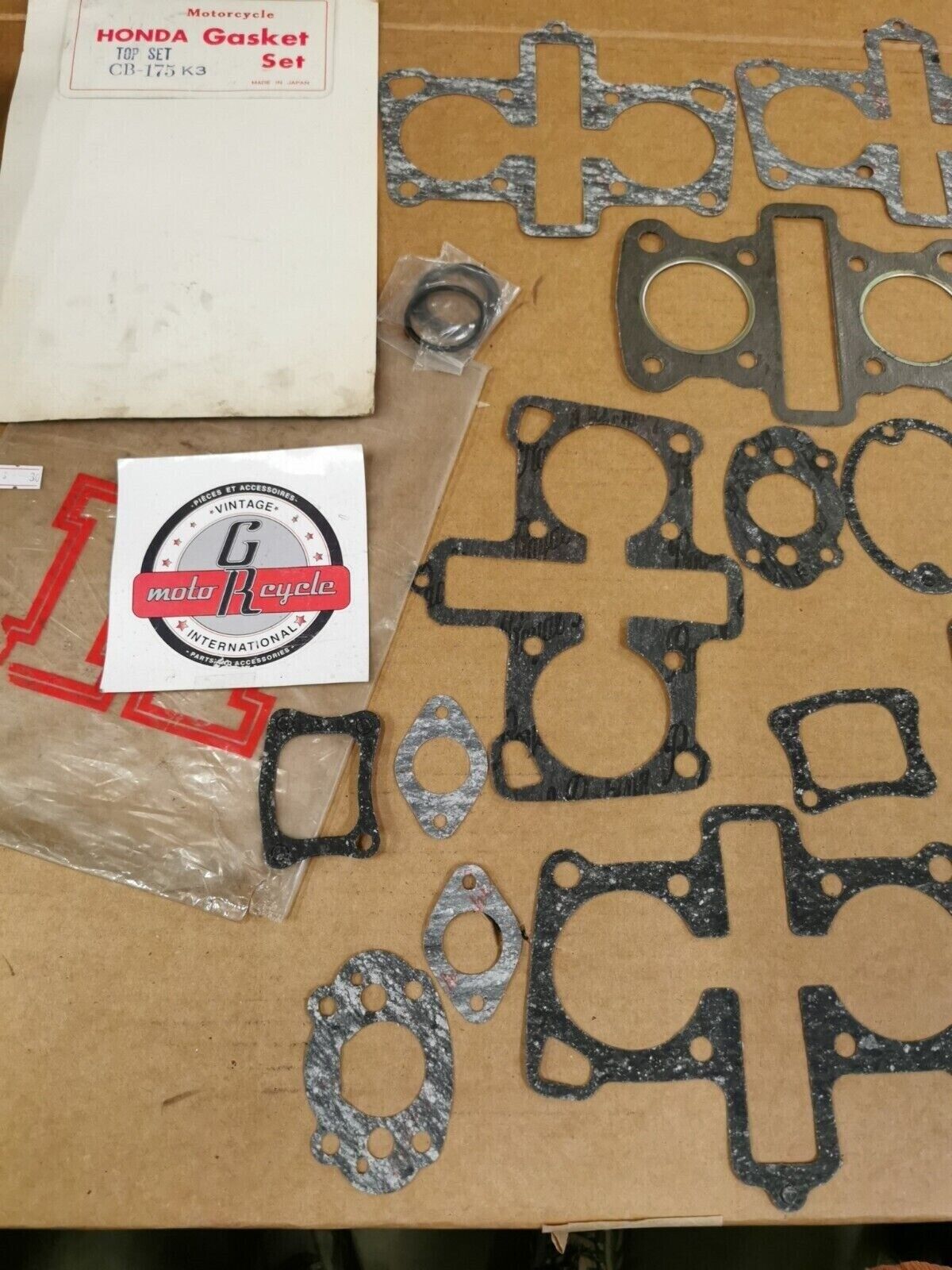 NOS HONDA 175CC CD175 CL175 TOP END GASKET KIT INCOMPLETE SET J49