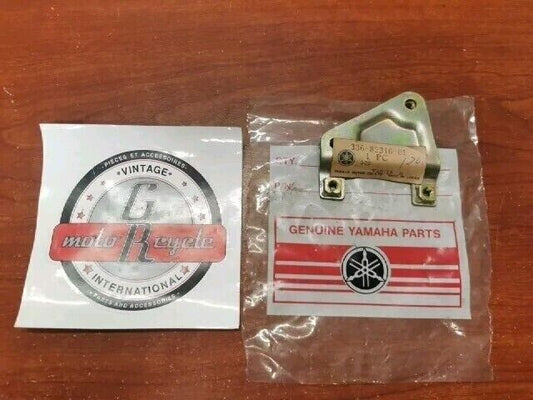 NOS Yamaha IGNITION COIL BRACKET 336-82316-01-00 SUB 336-82316-00-00 Y166
