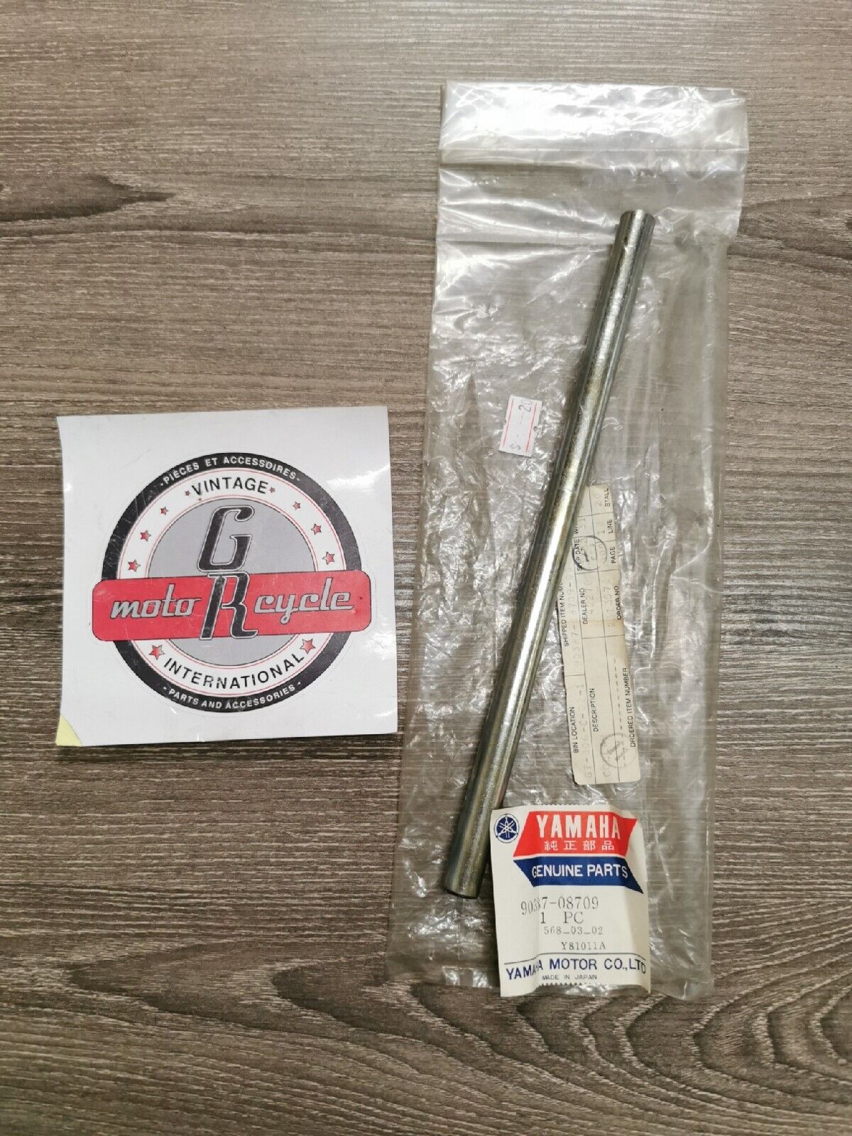 NOS YAMAHA EC540 1979 1980 COLLAR 90387-08709-00 Y55