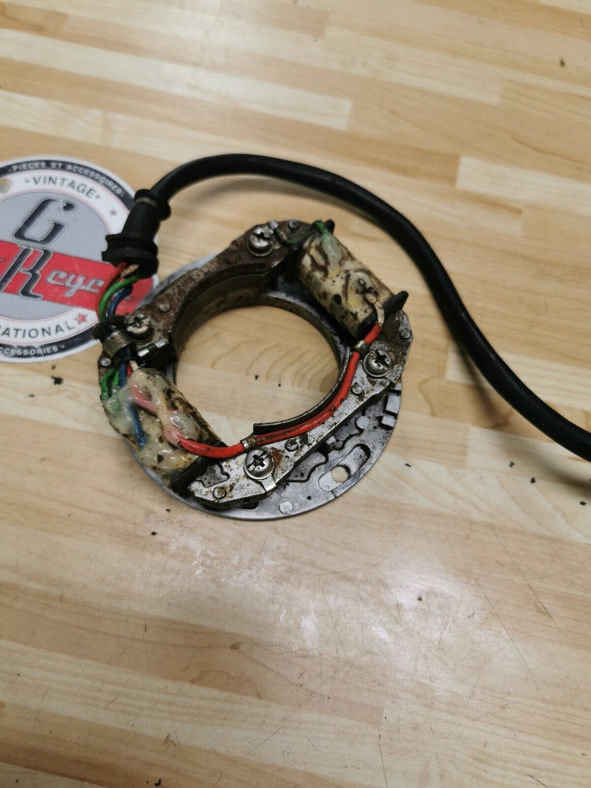 Honda CR250R 1982 stator generator alternator 1981 31120-KA4-700 Tested good