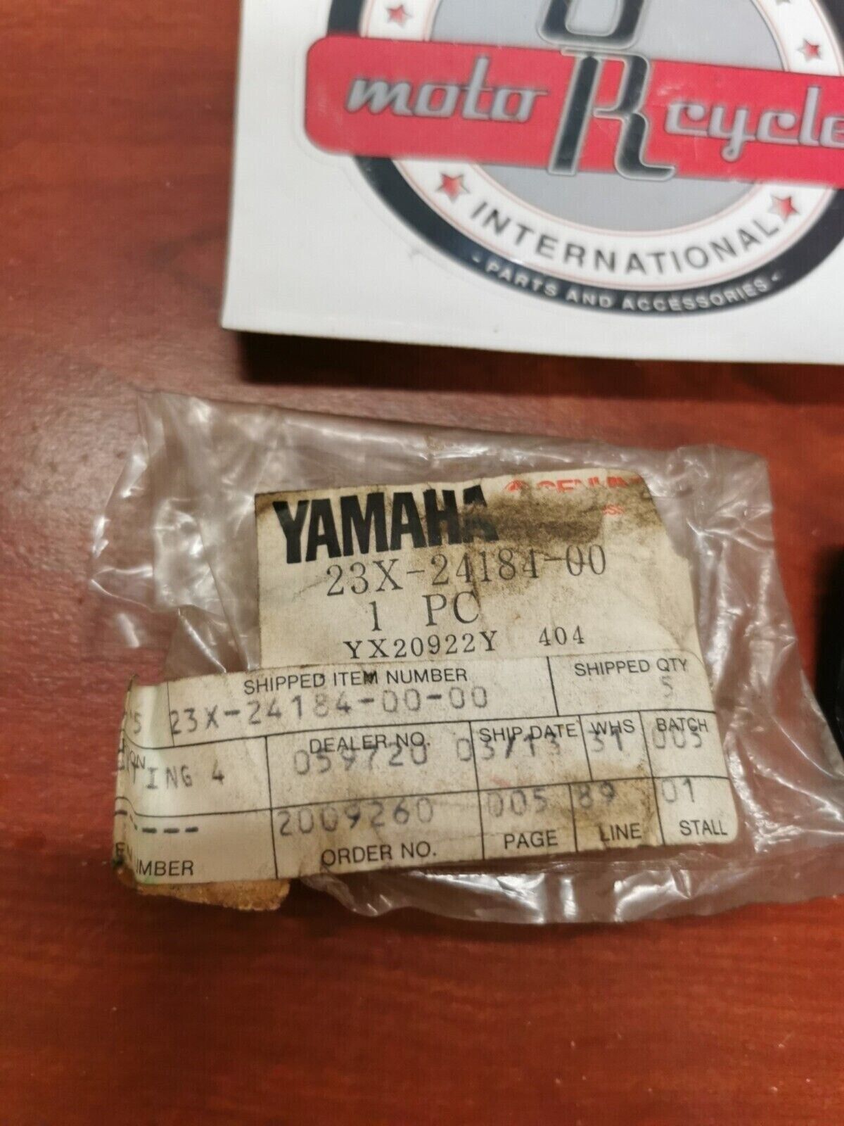 NOS Yamaha YZ125 YZ250 YFM200 TT350 IT490 LOCATING DAMPER 4 23X-24184-00-00 Y85