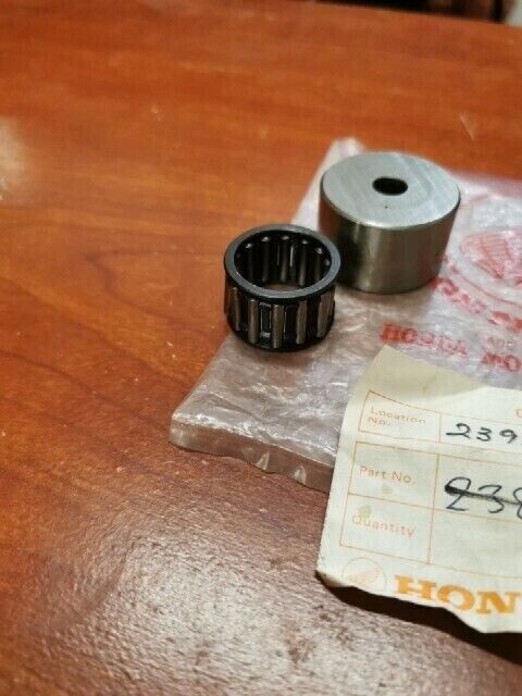 NOS Honda CB250 CB350 CB360 CL250 CL350 SL350 NEEDLE BEARING 23931-286-068 H86