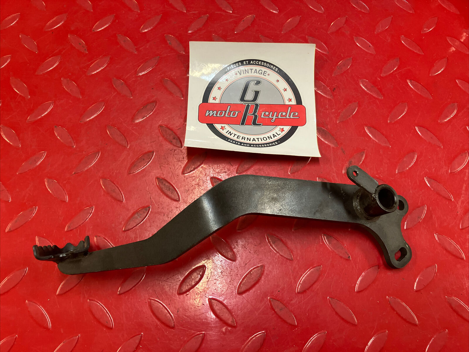 NOS YAMAHA WOLVERINE YFM350 PEDAL BRAKE 4KB-27211-00-00 4KB-27211-10-00 Y26