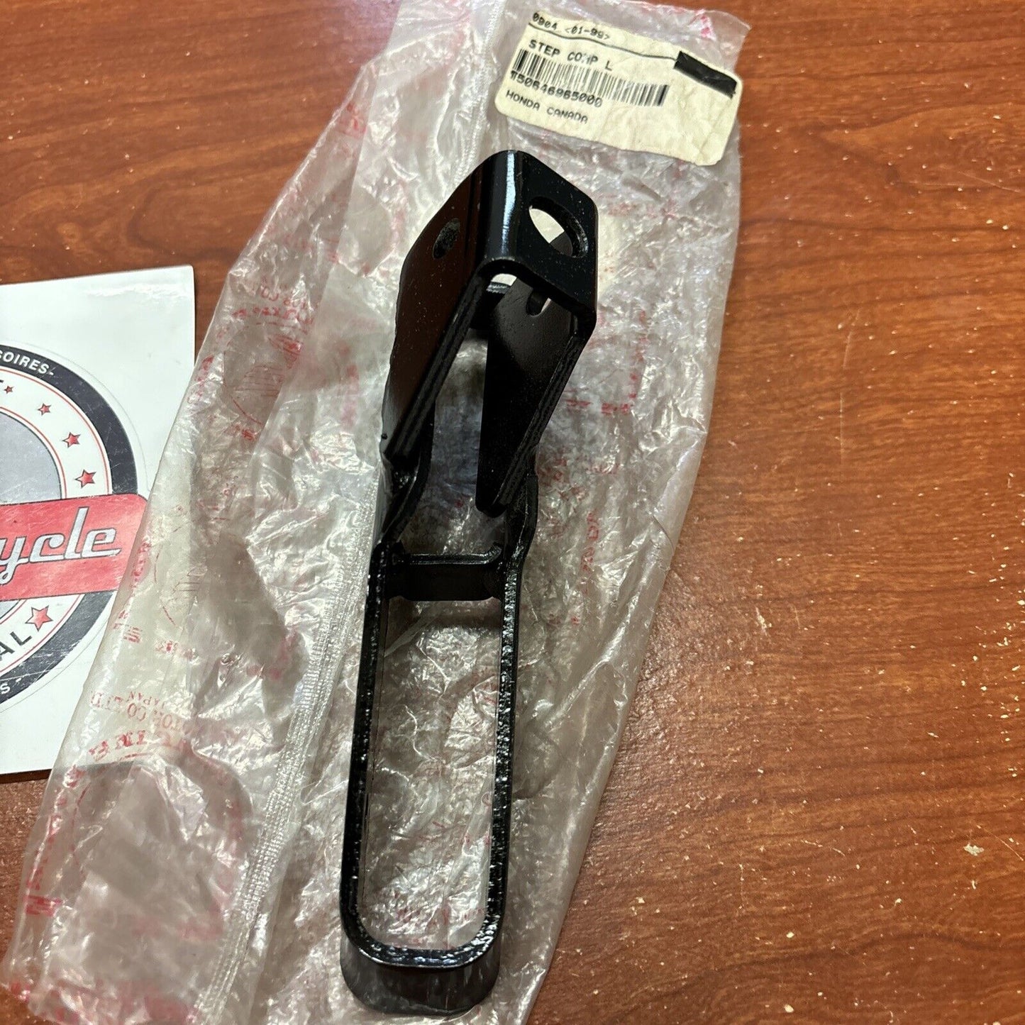 NOS Honda 1983 ATC200X LEFT STEP 50646-965-000 H149