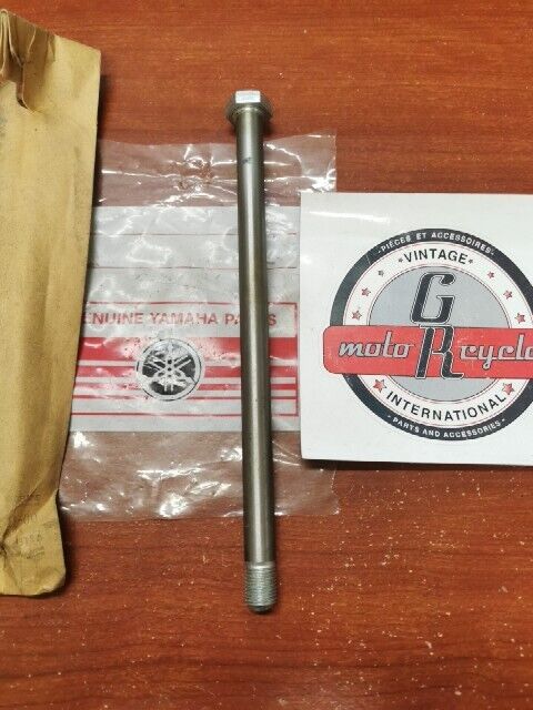 NOS Yamaha DT100 RT100 PIVOT SHAFT BOLT 401-22141-00-00 SUB 2J5-25381-01-00 Y153