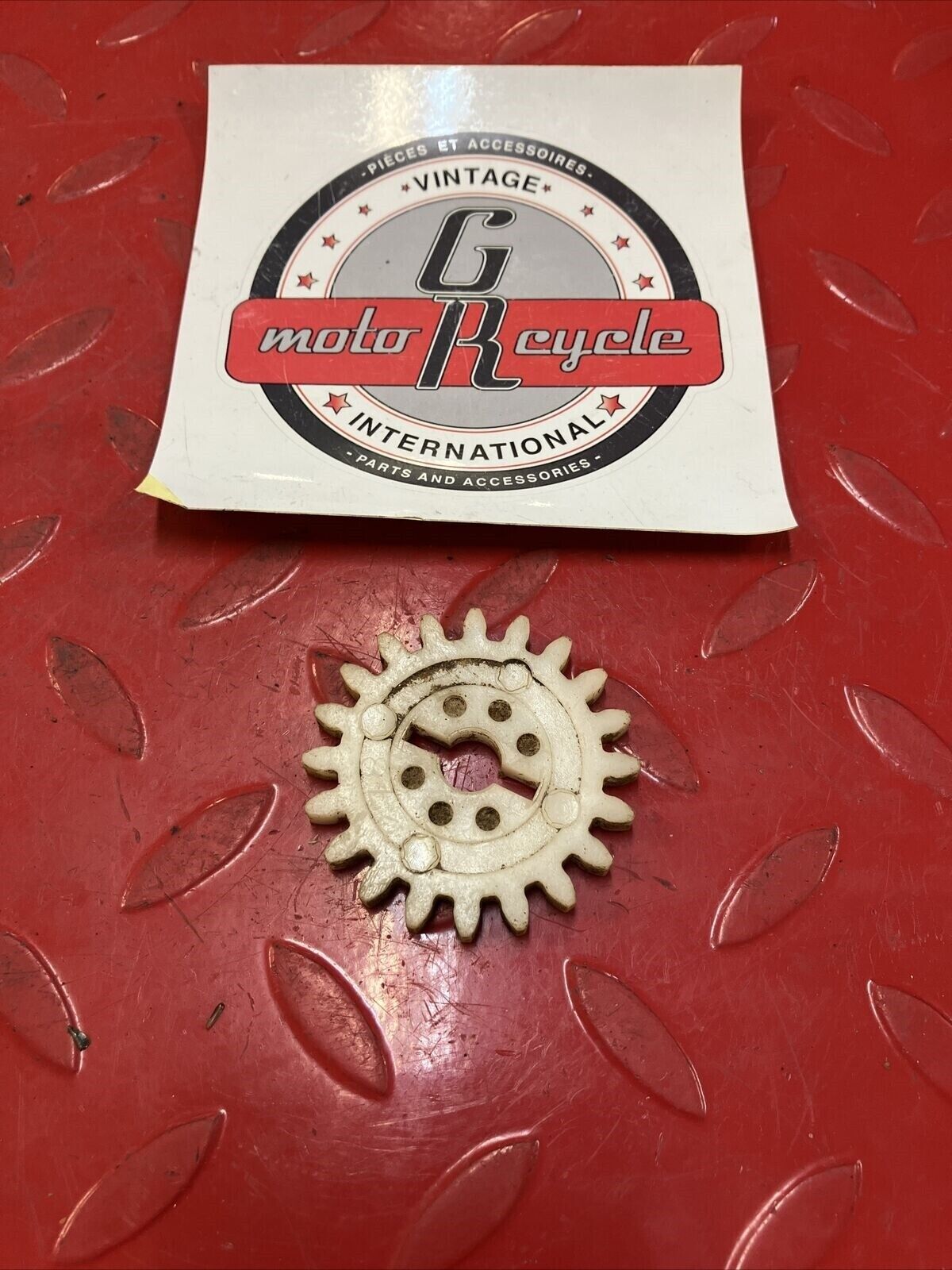 Yamaha RD400 1977 tachometer primary drive gear 1976 1978