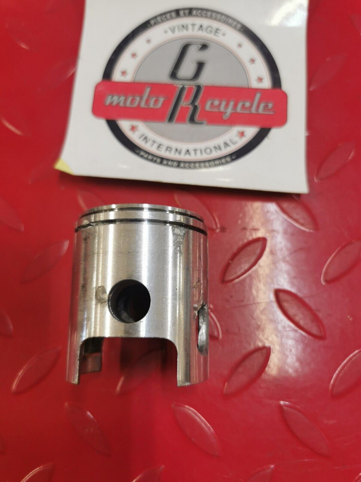 NOS YAMAHA RD200 1974 1975 1976 PISTON 3 O/S 0.75 397-11637-00-00 Y27
