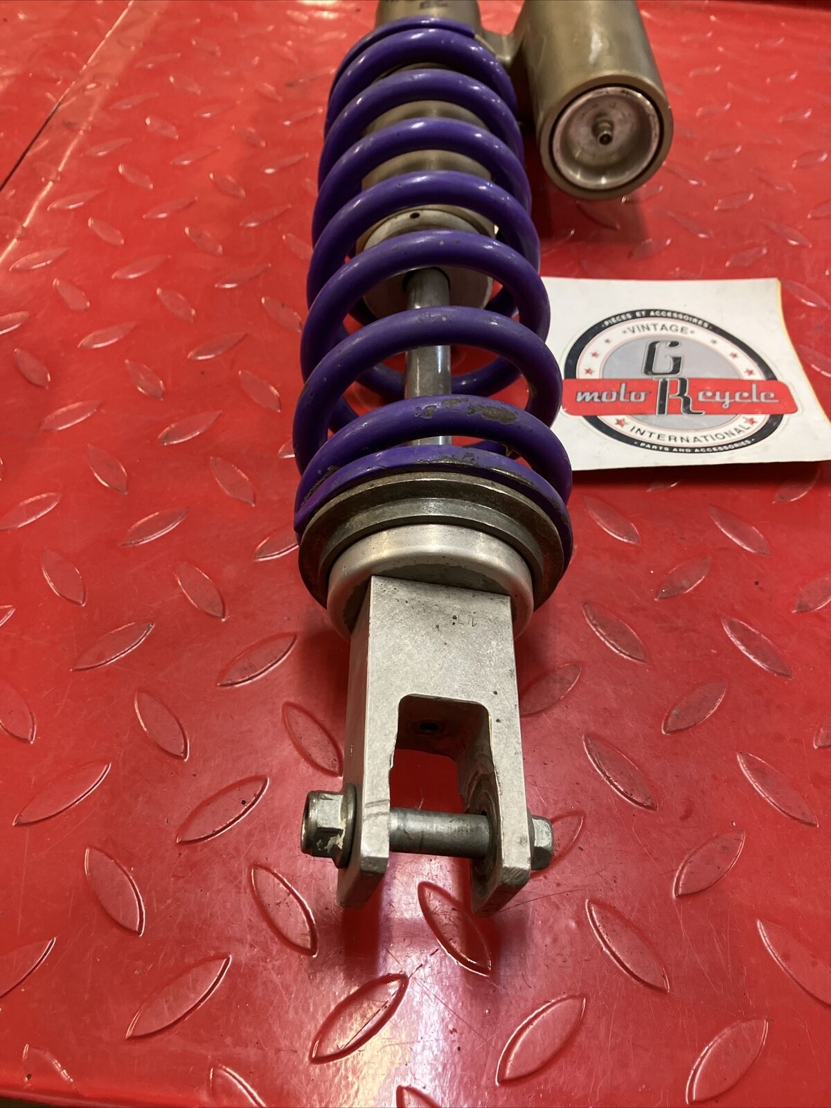 Suzuki RM125 1996 rear shock absorber damper cushion SH1