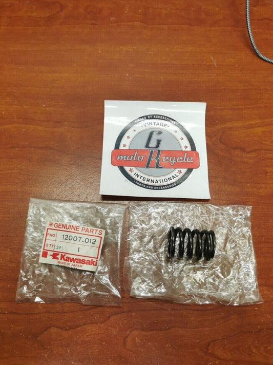 NOS Kawasaki KZ1000 KZ900 KZ650 Z1 KZ1300 OUTER VALVE SPRING 12007-012 K34