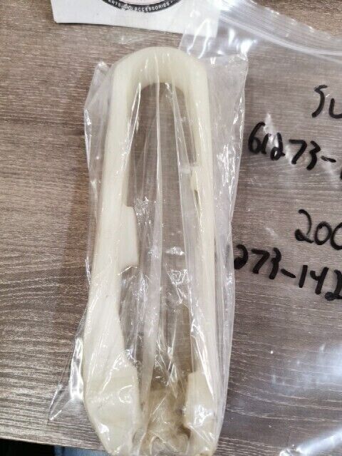 NOS SUZUKI RM125 RM465 1981 1982 BUFFER CHAIN TOUCH DEFLECTOR 61273-14203 S40