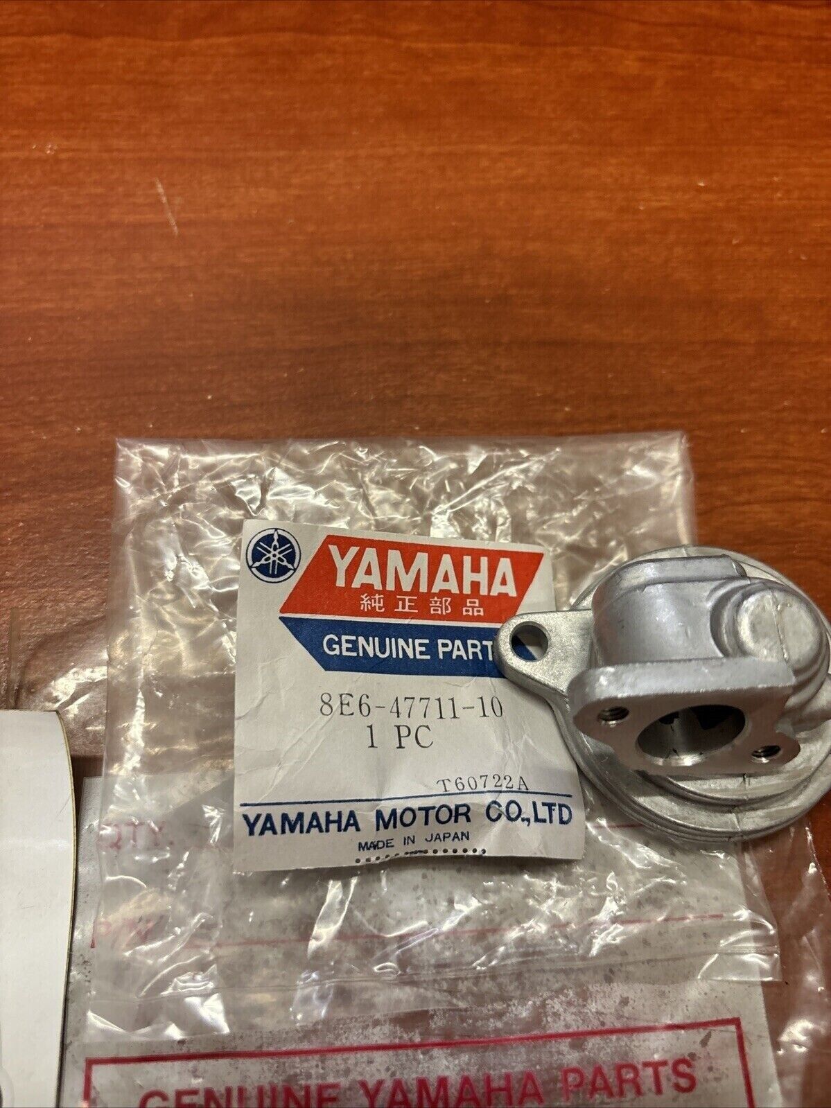 NOS Yamaha EC340 ET250 ET300 ET340 HOUSING 8E6-47711-10-00 Y185