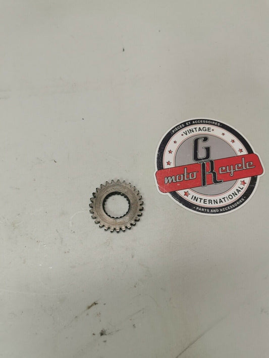 Honda CR250R 1982 crankshaft waterpump water pump drive gear 1981 1983 2