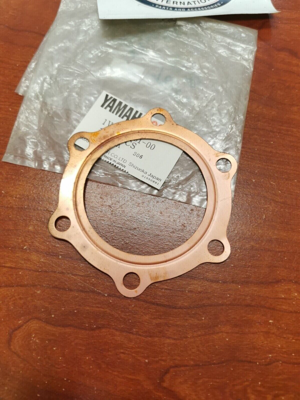 NOS Yamaha IT175 DT175 MX175 CYLINDER HEAD GASKET 1W2-11181-00-00 Y95