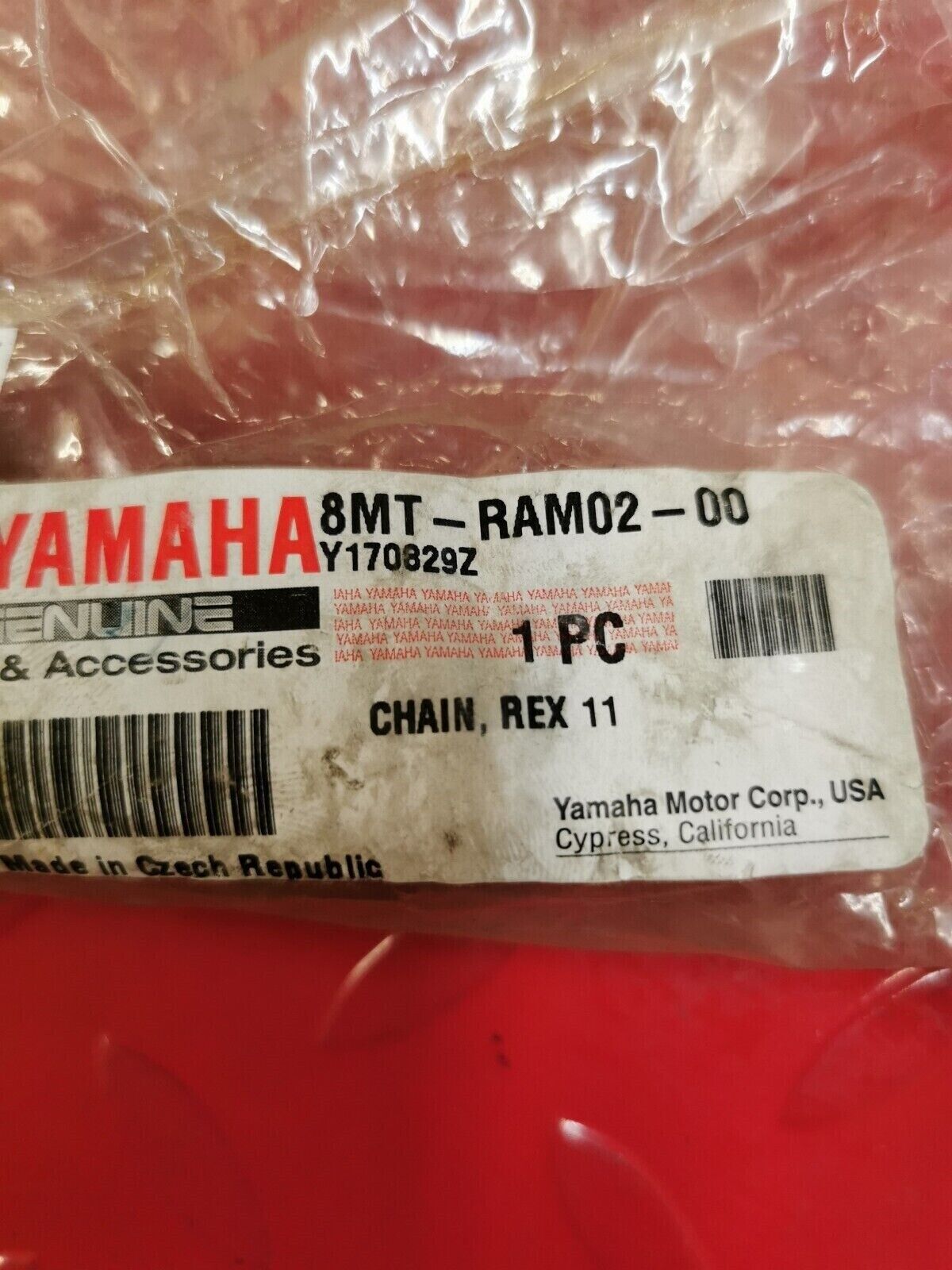 NOS Yamaha TX153 TX162 CHAIN REX 11 8MT-RAM02-00-00 Y23