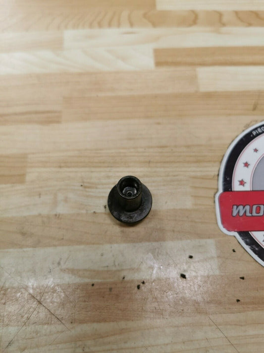 Suzuki RM250 2000 clutch lifter push piece