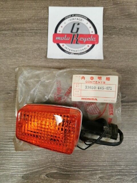 NOS HONDA CB750F 1979 TURN SIGNAL WINKER ASSY L R R  33650-445-671 H83