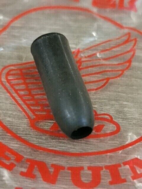 NOS HONDA C50H C70 C70M  CB160 CD175 CD175 CAP RUBBER 16194-040-004  H95