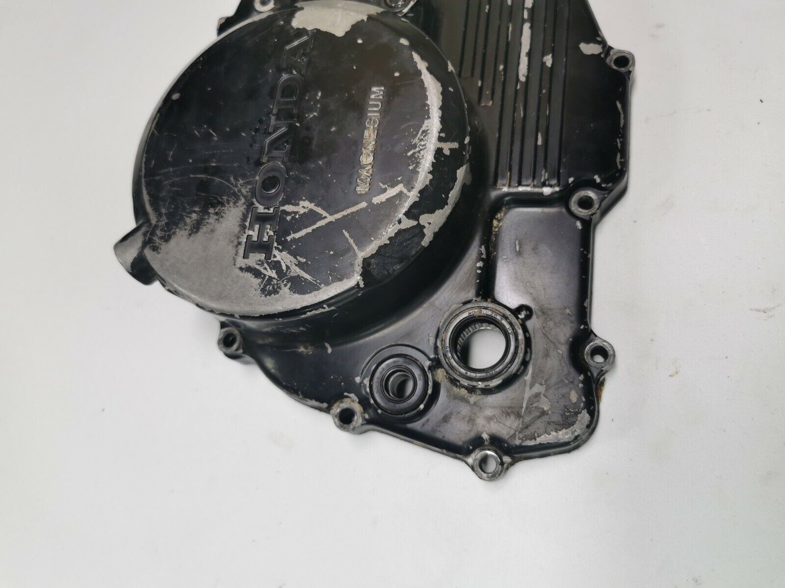 Honda XR350R 1983 Right crankcase clutch cover 11330-KF0-010 11330-KF0-000