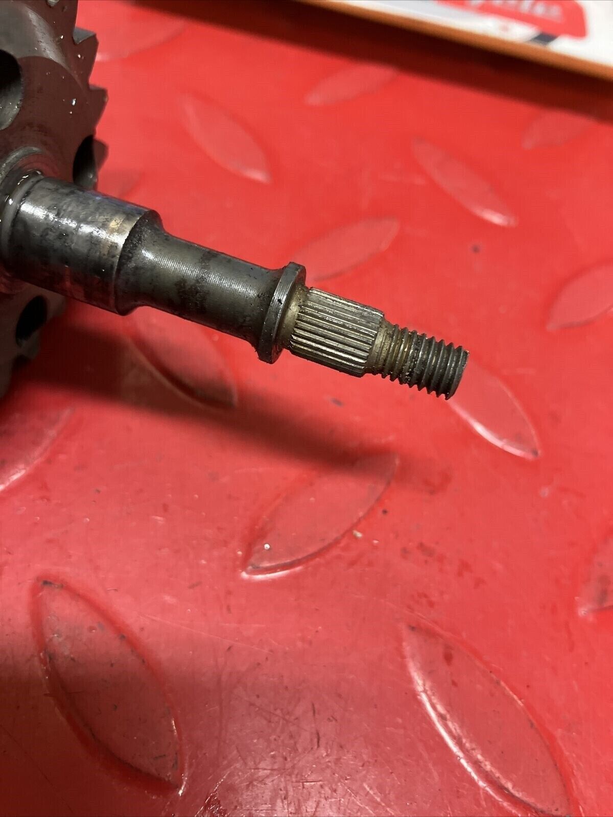 Honda CR250R 1984 waterpump water pump shaft gear 3
