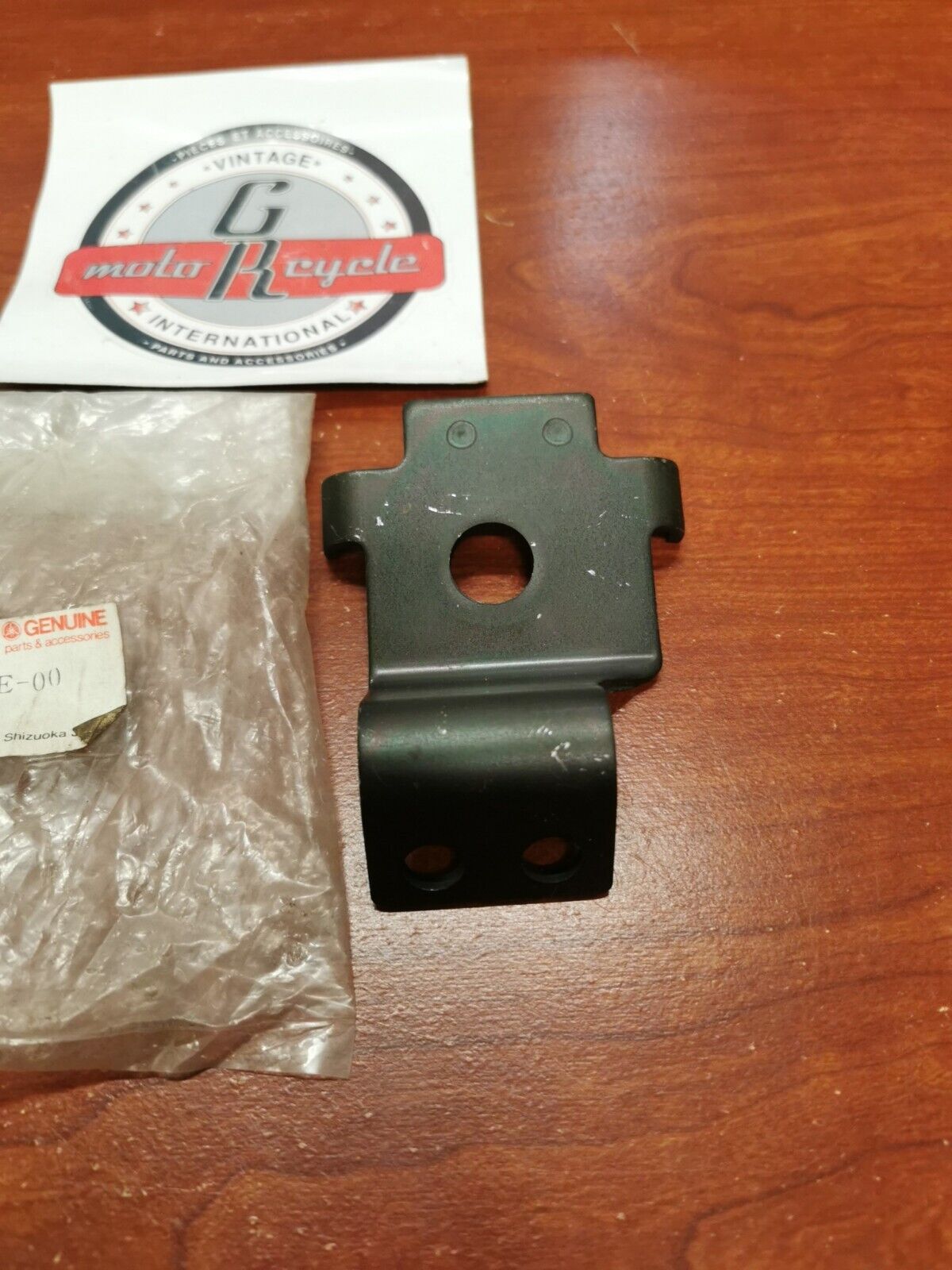 NOS Yamaha SR540 STOPPER 8R6-2149E-00-00 Y96