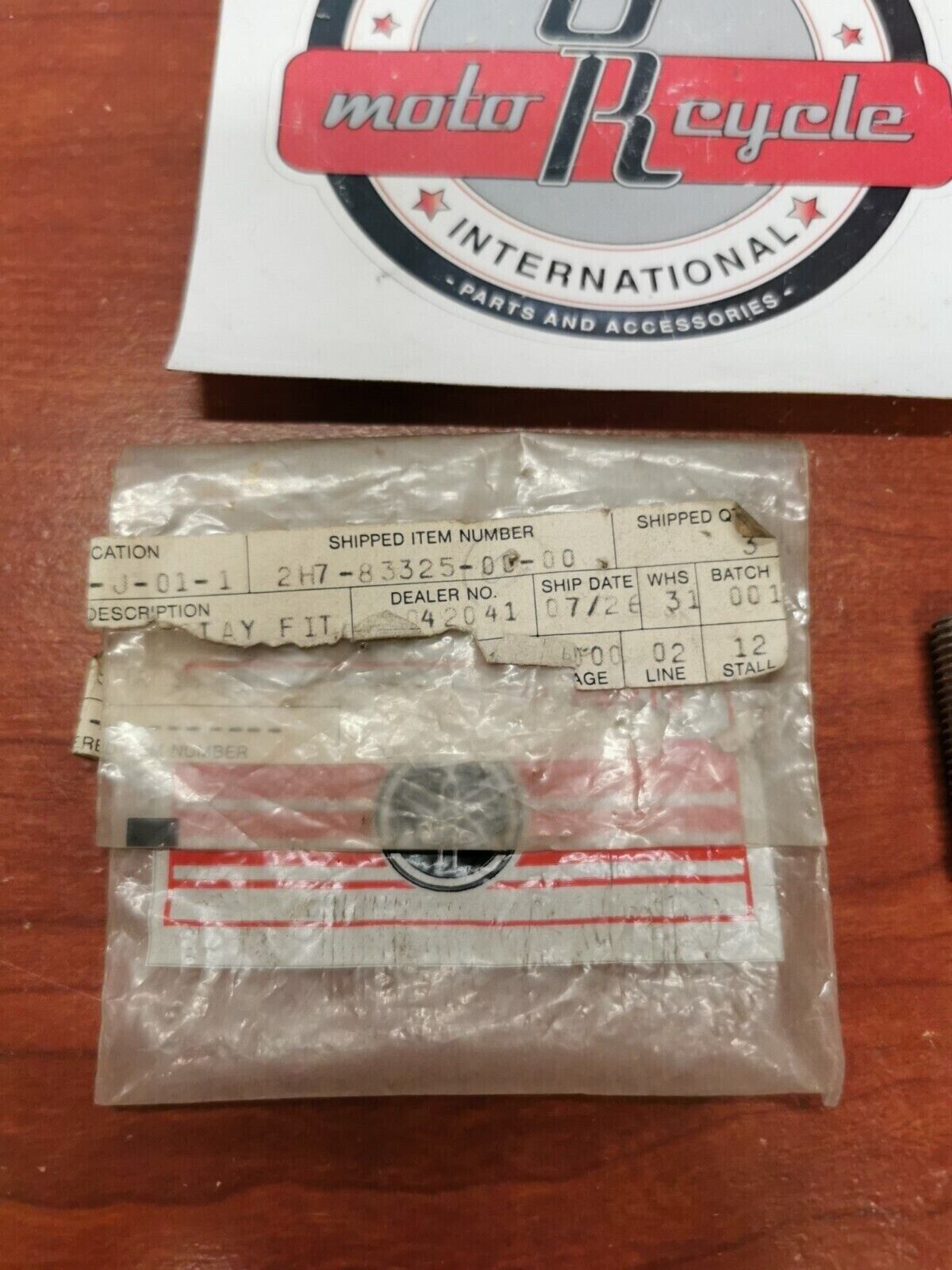 NOS YAMAHA XJ650 XS1100 FLASHER STAY FITTING BOLT 2H7-83325-00-00 Y72