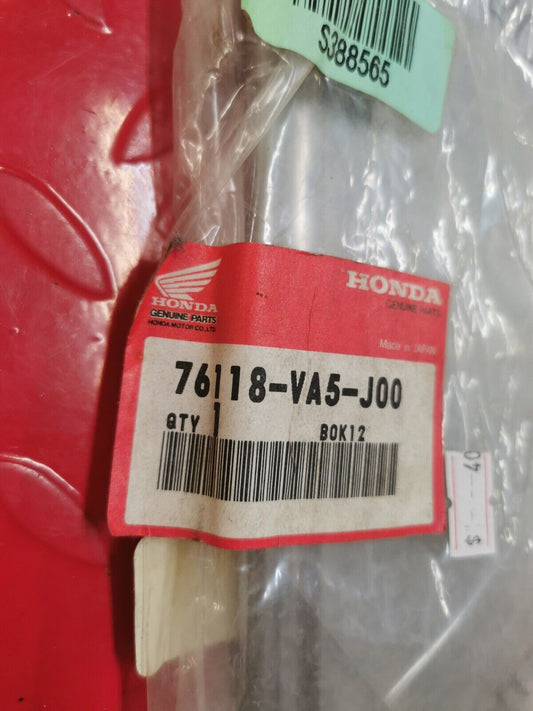 NOS Honda  SAFETY SHEILD 76118-VA5-J00 H13