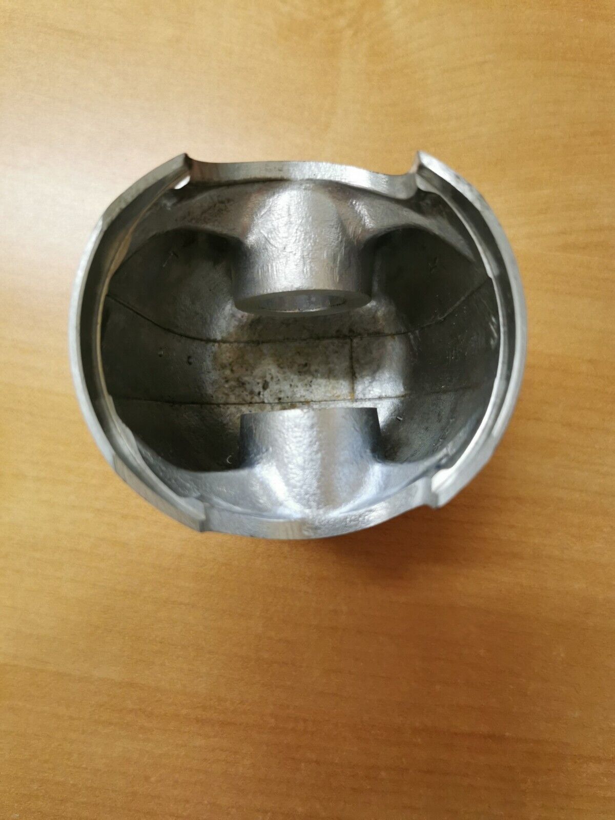 NOS SUZUKI RM250 1976 PISTON 12110-41101 Superseded by 12110-41102 S7