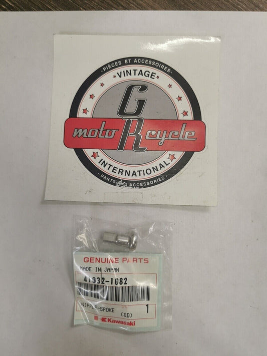 NOS KAWASAKI NIPPLE SPOKE41032-1082 K33