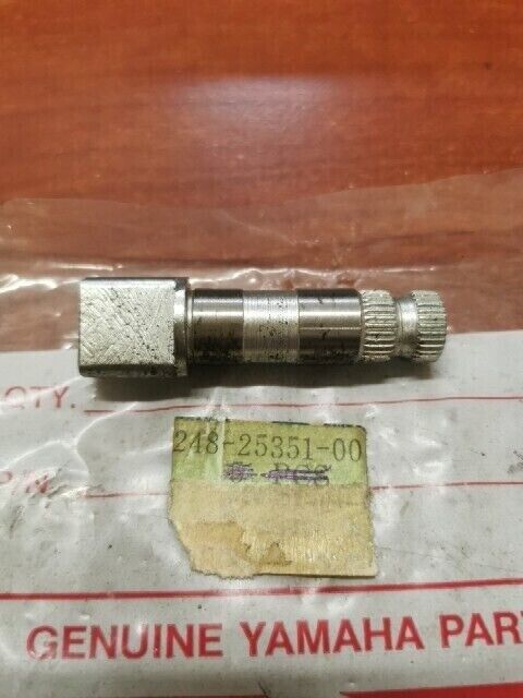 NOS Yamaha 1986 RD125LC CAMSHAFT 248-25351-00-00 SUB 2RH-25351-00-00 Y167