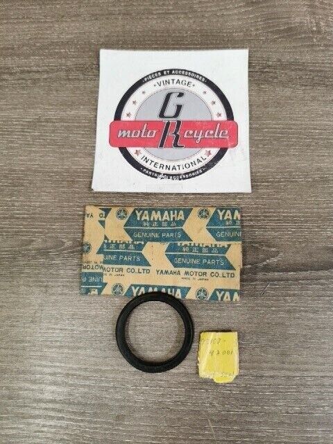 NOS YAMAHA G6SB YG5S JT2MX MJ2 MG1T YJ2 HS1B OIL SEAL 93107-42001-00 Y148