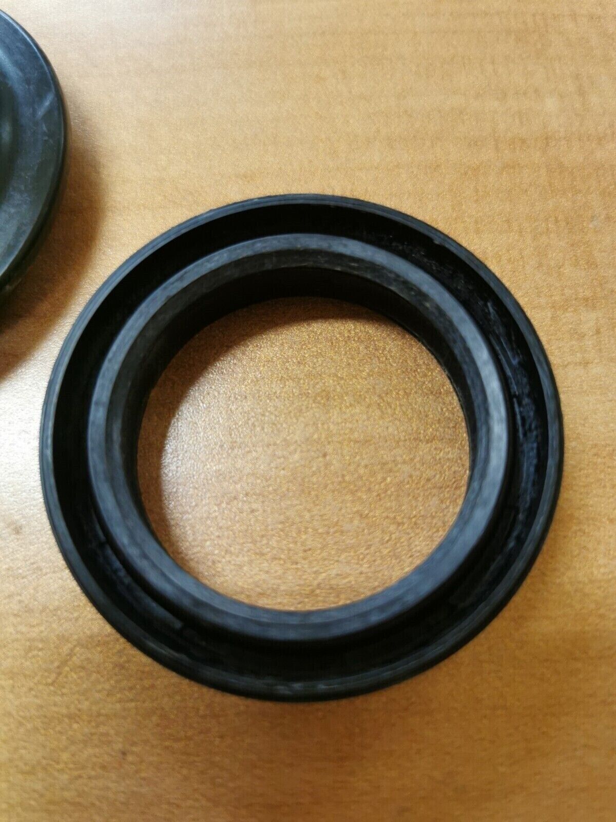 NOS HONDA CB900 Seal Set  Fr fork 51490-461-770  H17