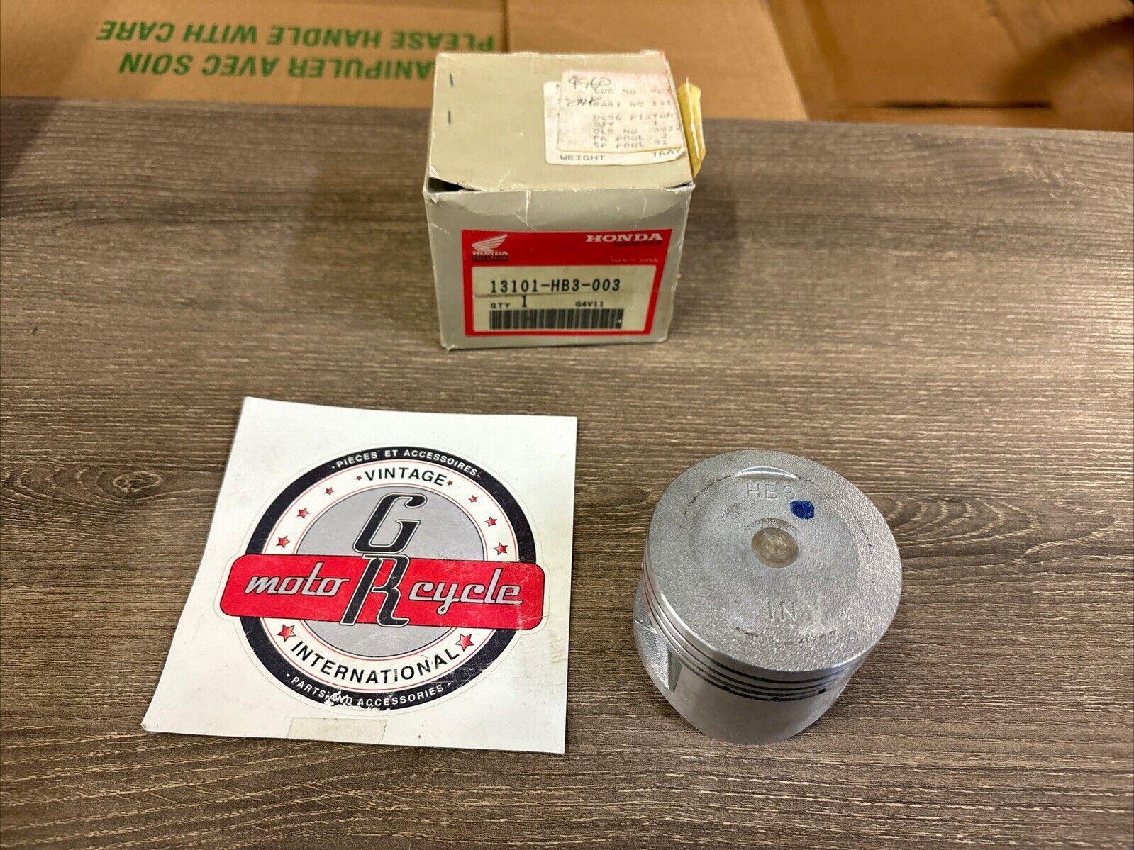 NOS Honda TR200 TRX200 D SX PISTON STD 13101-HB3-003 SUB 13101-HF1-670 H137