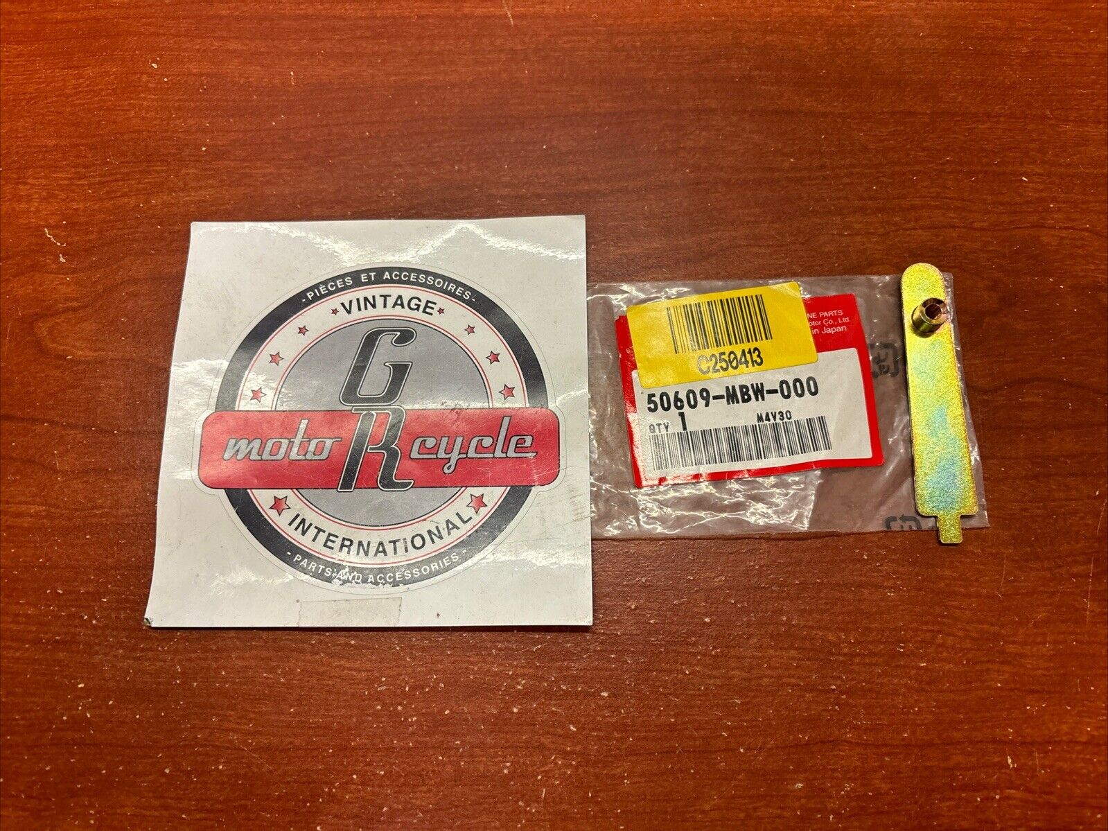 NOS Honda CB400 CB600F CB600FA STEP SETTING PLATE 50609-MBW-000 H172
