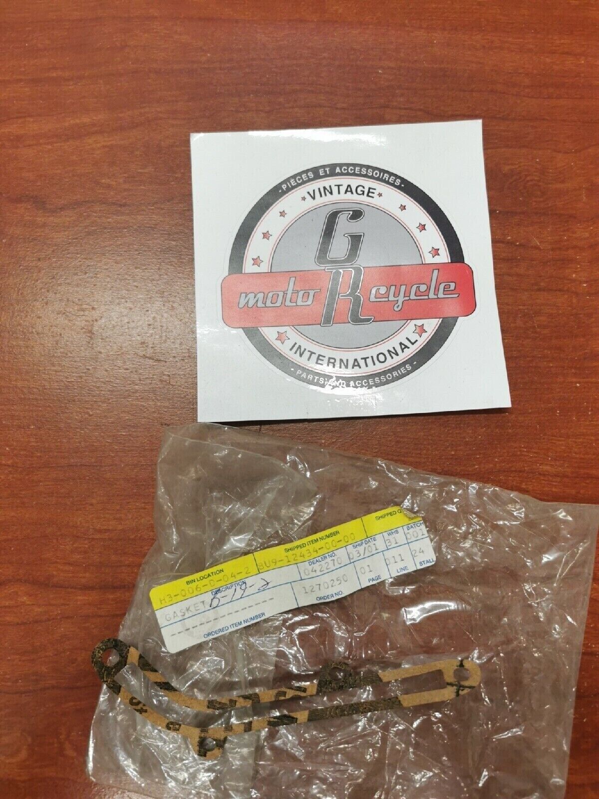 NOS Yamaha 1983 - 1987 VMX540 RADIATOR HOSE GASKET 8U9-12434-00-00 Y76