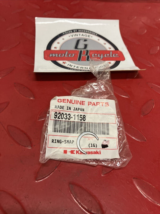 NOS KAWASAKI KLF300 SNAP RING 92033-1158 K15