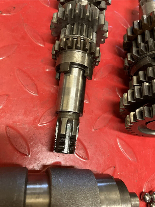 Suzuki TC125 1975 transmission shaft gear gearshift gear shift drum cam forks