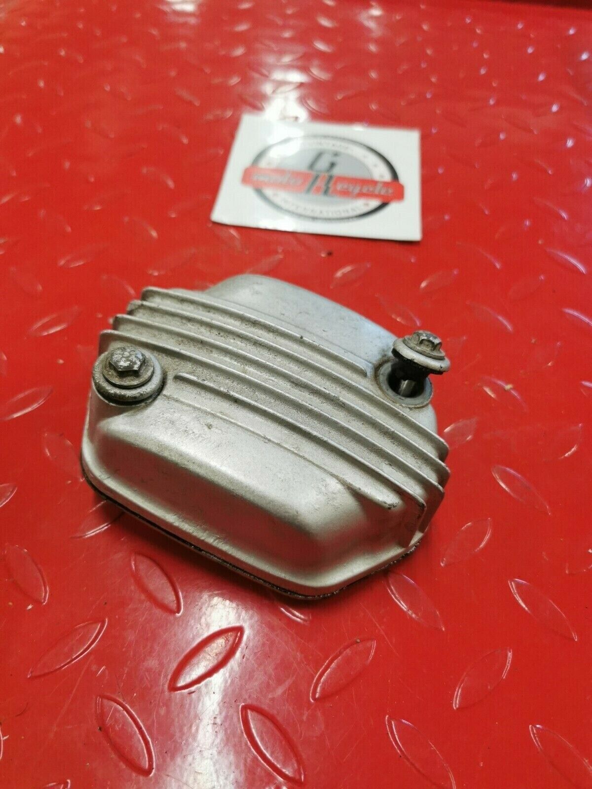 XL100S 1982 cylinder head valve cover 12301-149-030 12301-GN1-A80 12301-149-020