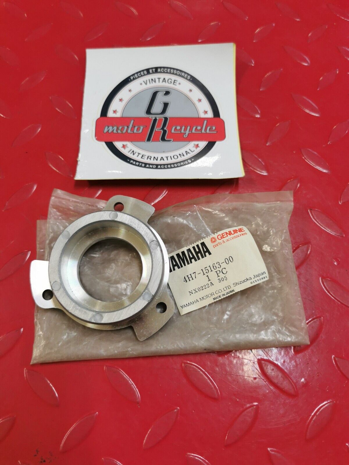 NOS YAMAHA XJ700 XS400 XJ750 XJ650 HOUSING BEARING 1 4H7-15163-01-00 Y31
