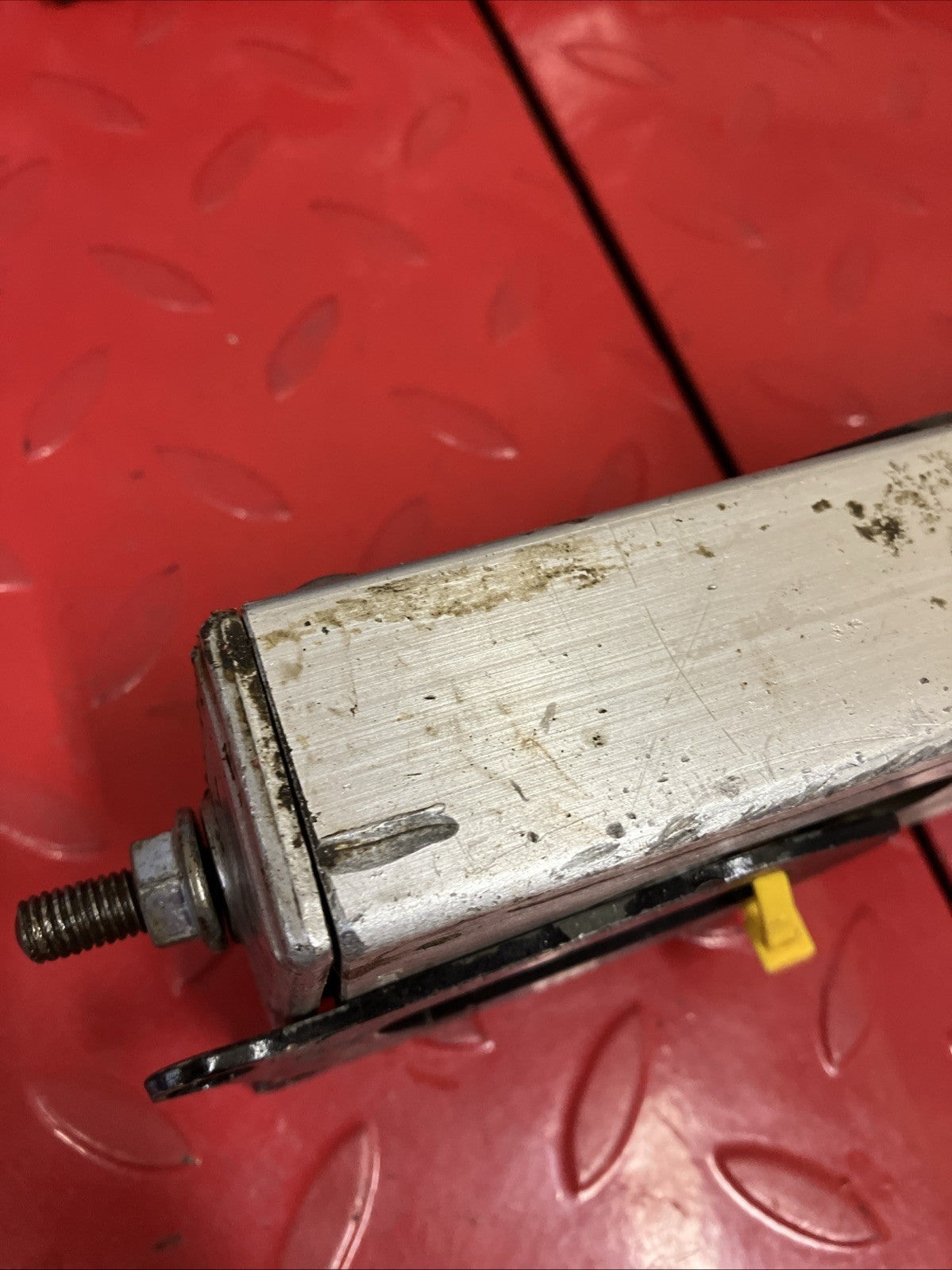 Honda CR250R 1984 Swingarm rear swinging arm 3