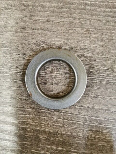 NOS Yamaha XV1100KC XV750J XJ650J XS400SJ CS5 SPACER FLANGE 148-25115-00-00 Y139