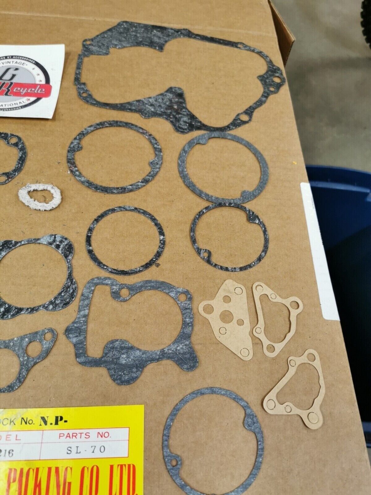 NOS NOBORU HONDA SL70 GASKET KIT INCOMPLETE SET 61216 J49